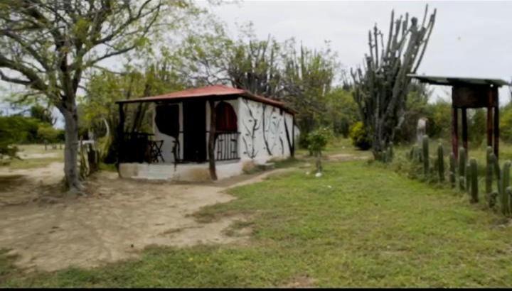Hotel El Penon De Constantino - Tatacoa à Villavieja Extérieur photo