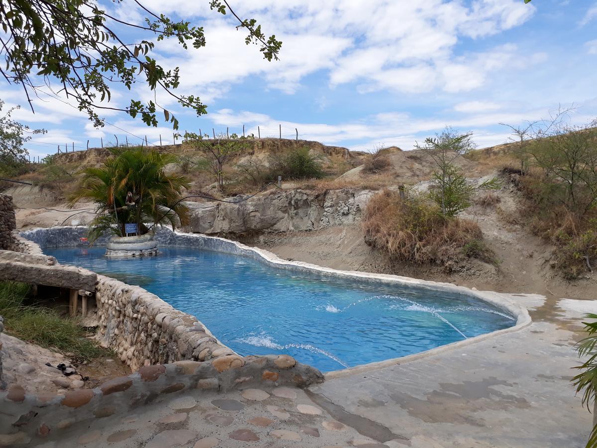 Hotel El Penon De Constantino - Tatacoa à Villavieja Extérieur photo