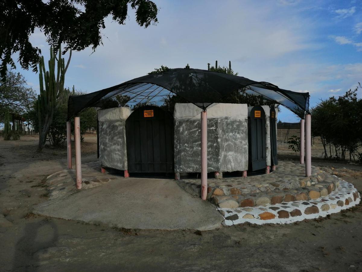 Hotel El Penon De Constantino - Tatacoa à Villavieja Extérieur photo